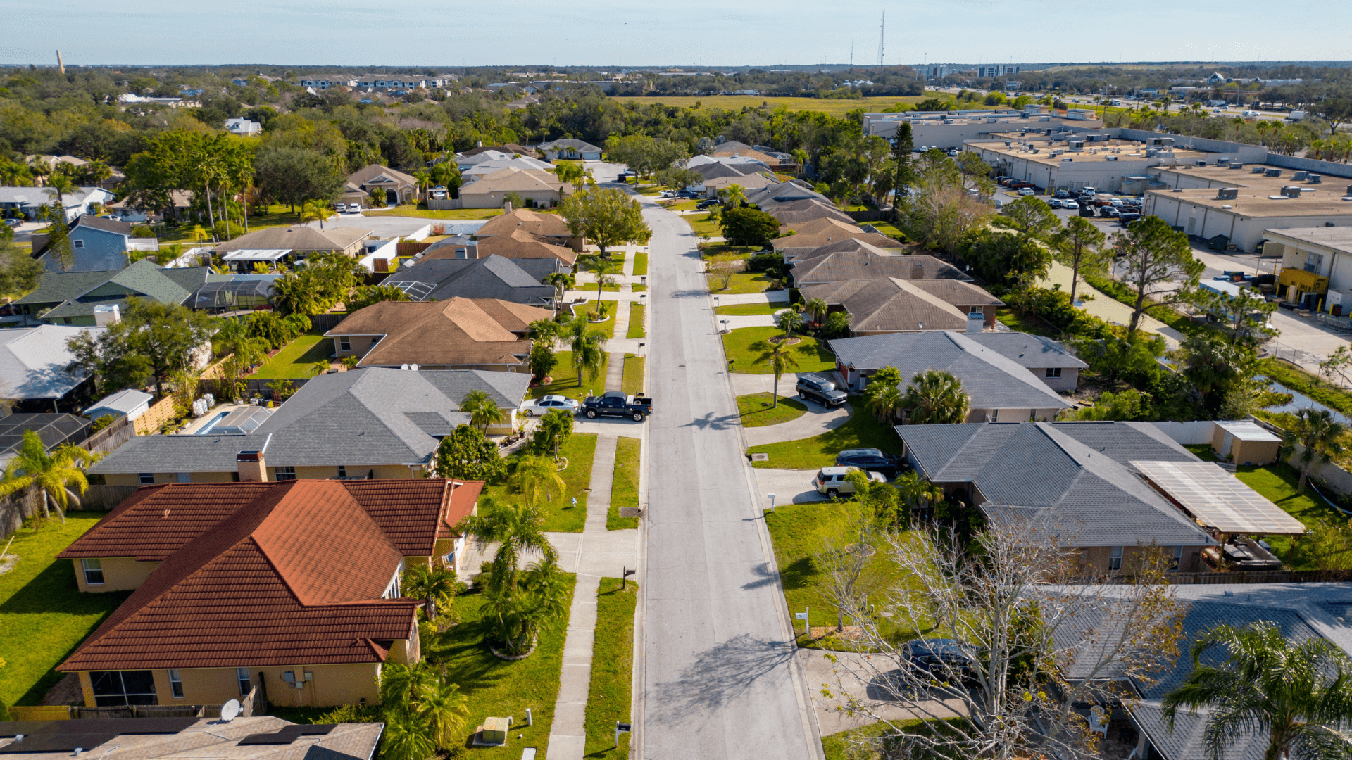Will Florida Insurance Drop You Over Your Roof’s Age? (2026)